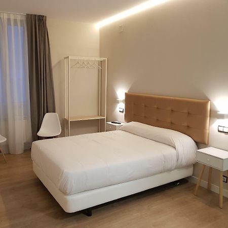Art Burgos Otel Dış mekan fotoğraf